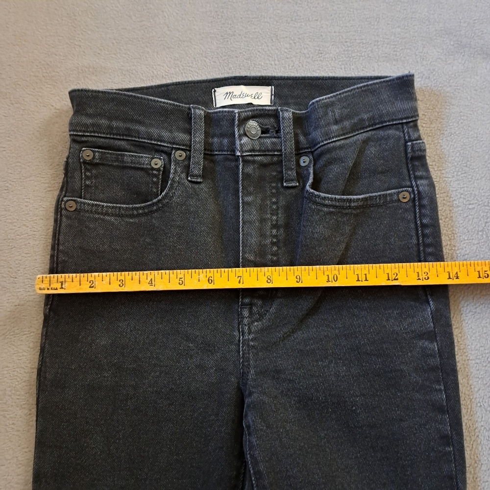 Madewell Black Cropped Frayed-Hem Jeans - Picture 6 of 13